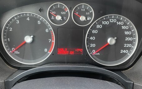 Ford Focus II рестайлинг, 2007 год, 325 000 рублей, 11 фотография