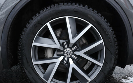 Volkswagen Touareg III, 2019 год, 4 700 000 рублей, 22 фотография