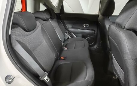 KIA Soul II рестайлинг, 2018 год, 1 743 000 рублей, 16 фотография