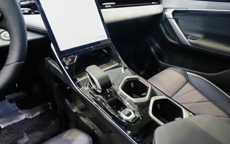 Geely Atlas, 2025 год, 3 971 000 рублей, 12 фотография