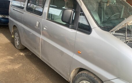 Hyundai Starex I рестайлинг, 2006 год, 450 000 рублей, 1 фотография