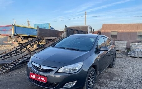 Opel Astra J, 2010 год, 500 000 рублей, 1 фотография