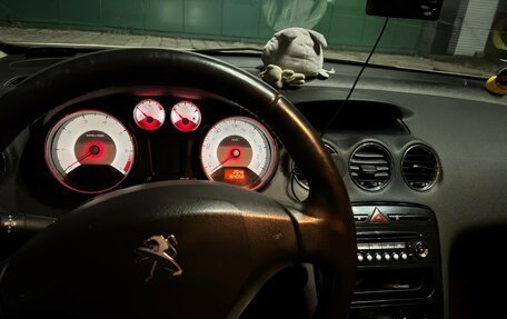 Peugeot 408 I рестайлинг, 2012 год, 650 000 рублей, 6 фотография