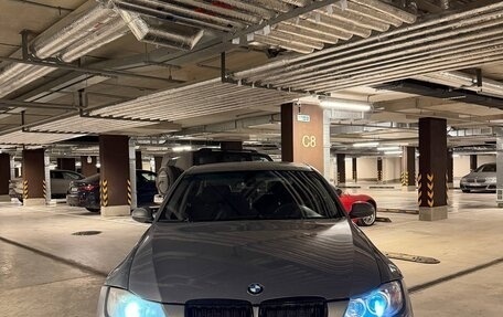 BMW 3 серия, 2005 год, 750 000 рублей, 2 фотография