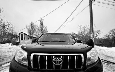 Toyota Land Cruiser Prado 150 рестайлинг 2, 2010 год, 2 385 000 рублей, 6 фотография