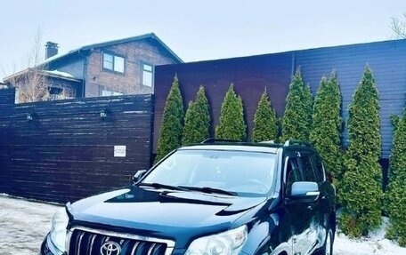 Toyota Land Cruiser Prado 150 рестайлинг 2, 2010 год, 2 385 000 рублей, 7 фотография