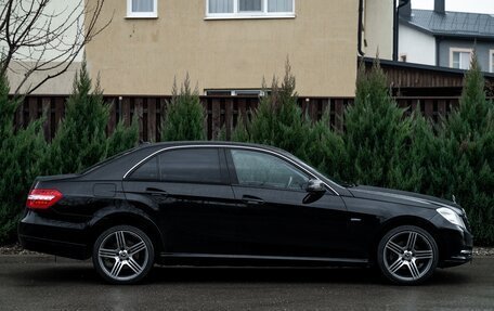 Mercedes-Benz E-Класс, 2012 год, 1 500 000 рублей, 8 фотография