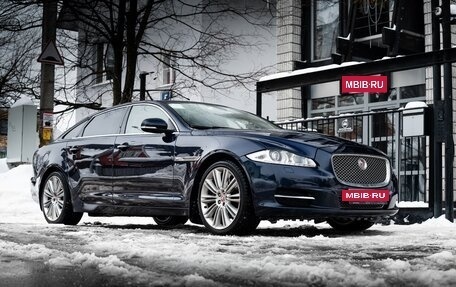 Jaguar XJ IV (X351), 2015 год, 2 250 000 рублей, 2 фотография