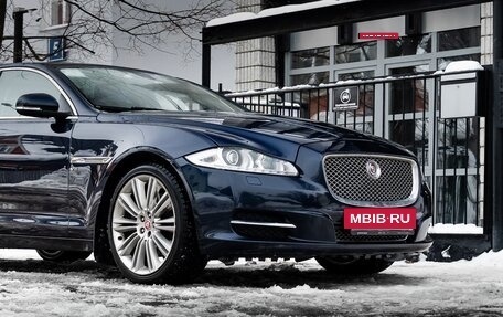 Jaguar XJ IV (X351), 2015 год, 2 250 000 рублей, 4 фотография