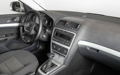 Skoda Octavia, 2012 год, 1 000 000 рублей, 7 фотография