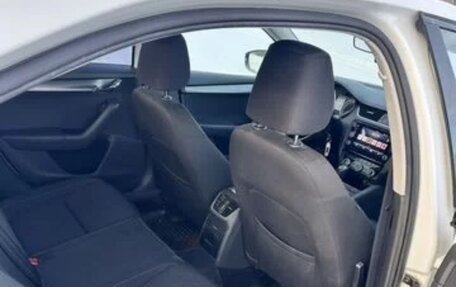 Skoda Octavia, 2017 год, 1 690 000 рублей, 6 фотография