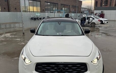 Infiniti FX II, 2009 год, 1 250 000 рублей, 7 фотография