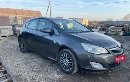 Opel Astra J, 2010 год, 500 000 рублей, 3 фотография