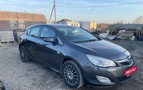 Opel Astra J, 2010 год, 500 000 рублей, 2 фотография
