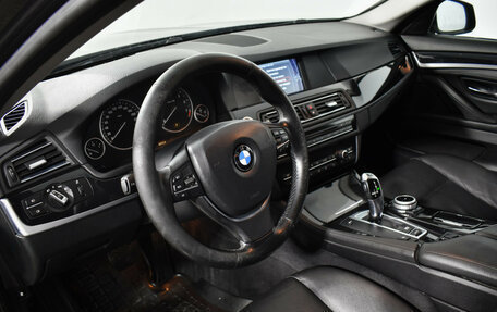 BMW 5 серия, 2010 год, 1 315 000 рублей, 9 фотография