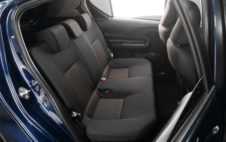 Toyota Aqua I, 2018 год, 1 339 000 рублей, 9 фотография