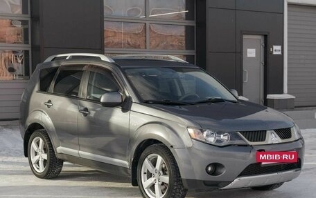 Mitsubishi Outlander III рестайлинг 3, 2008 год, 990 000 рублей, 2 фотография