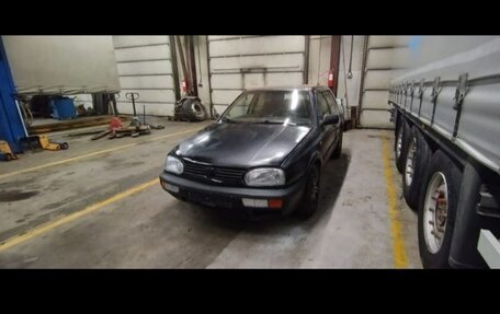 Volkswagen Golf III, 1992 год, 125 000 рублей, 2 фотография