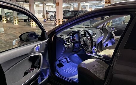 KIA cee'd III, 2019 год, 2 000 000 рублей, 12 фотография