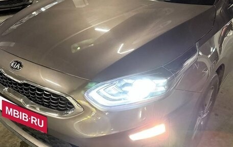 KIA cee'd III, 2019 год, 2 000 000 рублей, 10 фотография