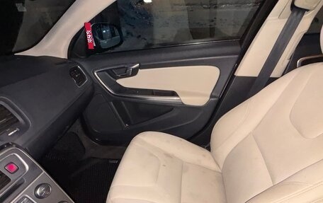 Volvo S60 III, 2012 год, 675 000 рублей, 10 фотография