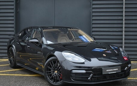 Porsche Panamera II рестайлинг, 2021 год, 10 999 000 рублей, 2 фотография