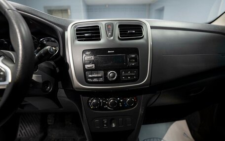 Renault Sandero II рестайлинг, 2019 год, 999 000 рублей, 8 фотография