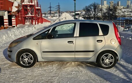 Mitsubishi Colt VI рестайлинг, 2005 год, 299 000 рублей, 4 фотография