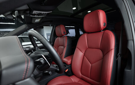 Porsche Macan I рестайлинг, 2025 год, 10 490 000 рублей, 12 фотография