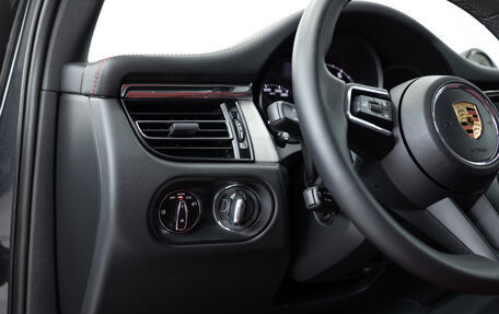 Porsche Macan I рестайлинг, 2025 год, 10 490 000 рублей, 15 фотография