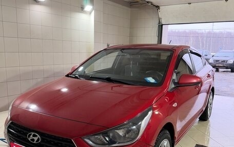 Hyundai Solaris II рестайлинг, 2019 год, 1 380 000 рублей, 4 фотография