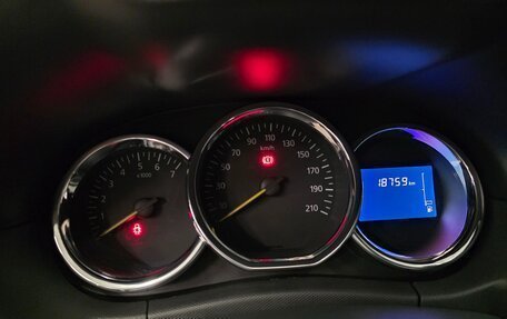 Renault Duster I рестайлинг, 2017 год, 1 550 000 рублей, 32 фотография