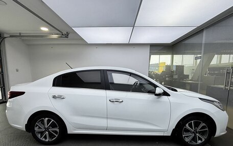 KIA Rio IV, 2018 год, 1 599 000 рублей, 4 фотография