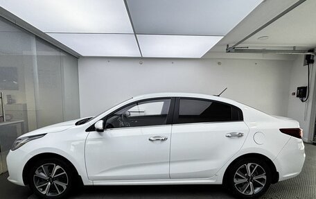 KIA Rio IV, 2018 год, 1 599 000 рублей, 8 фотография