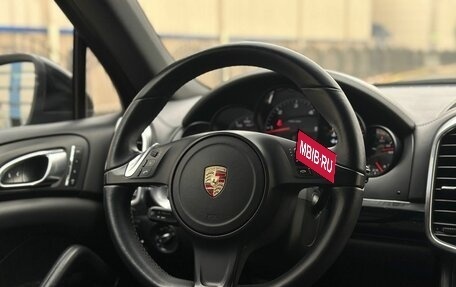 Porsche Cayenne III, 2014 год, 2 970 000 рублей, 21 фотография