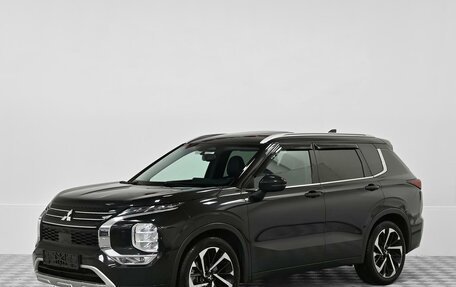 Mitsubishi Outlander, 2023 год, 3 349 000 рублей, 3 фотография