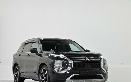 Mitsubishi Outlander, 2023 год, 3 349 000 рублей, 5 фотография
