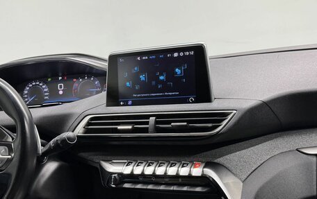 Peugeot 3008 II, 2020 год, 1 750 000 рублей, 17 фотография