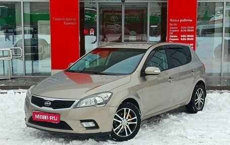 KIA cee'd I рестайлинг, 2010 год, 599 000 рублей, 1 фотография