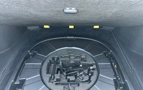 Toyota Camry, 2019 год, 2 750 000 рублей, 17 фотография