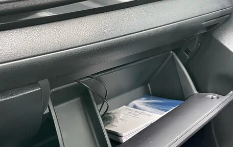 Toyota Yaris XP150 рестайлинг, 2022 год, 1 199 099 рублей, 11 фотография