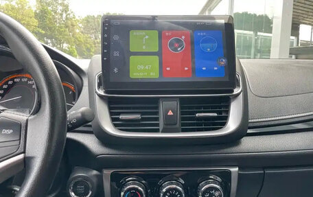 Toyota Yaris XP150 рестайлинг, 2022 год, 1 199 099 рублей, 9 фотография