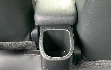 Toyota Yaris XP150 рестайлинг, 2022 год, 1 199 099 рублей, 19 фотография