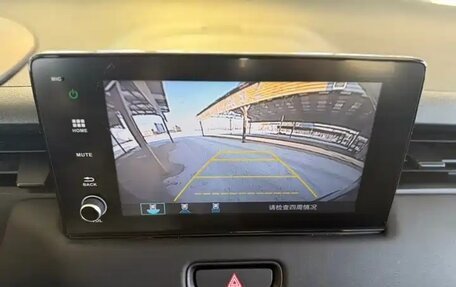 Honda Vezel, 2023 год, 1 921 760 рублей, 10 фотография