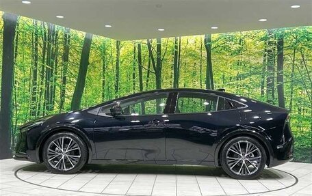 Toyota Prius IV XW50, 2025 год, 3 670 000 рублей, 8 фотография