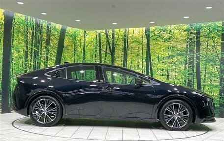 Toyota Prius IV XW50, 2025 год, 3 670 000 рублей, 7 фотография