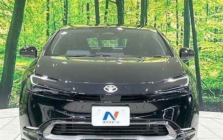 Toyota Prius IV XW50, 2025 год, 3 670 000 рублей, 3 фотография