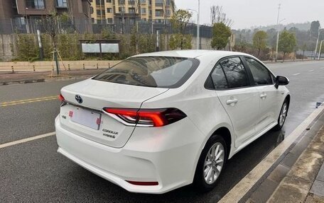 Toyota Corolla, 2021 год, 1 550 000 рублей, 5 фотография