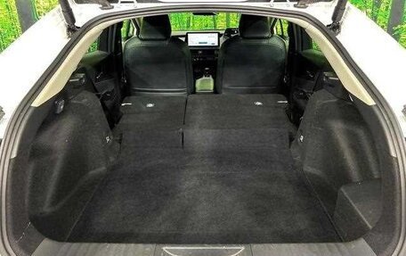 Toyota Prius IV XW50, 2025 год, 3 450 000 рублей, 16 фотография