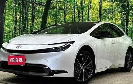 Toyota Prius IV XW50, 2025 год, 3 450 000 рублей, 2 фотография